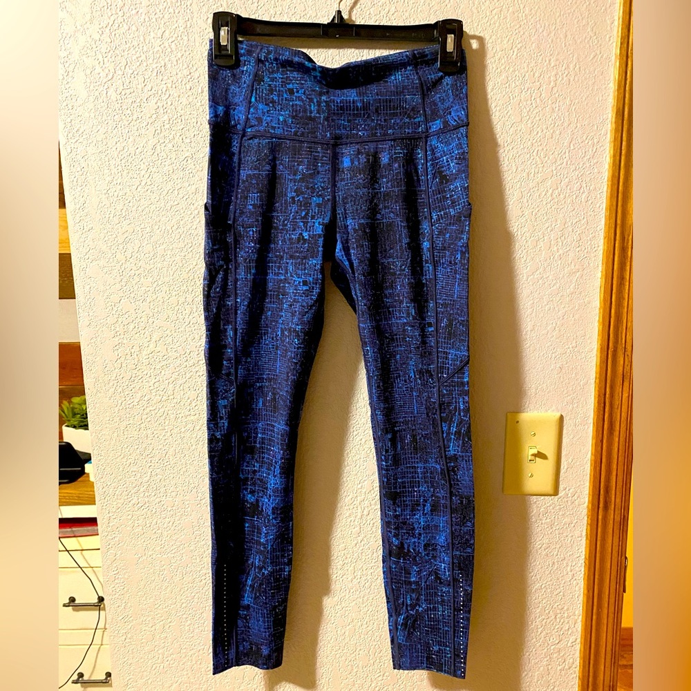 Lululemon running leggings. Size 6.